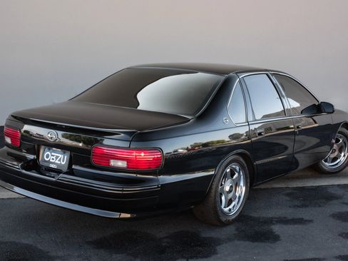 Used 1996 Chevrolet Impala SS image 34