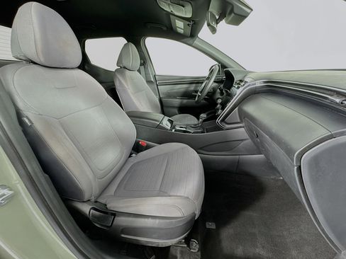 Used 2023 Hyundai Santa Cruz SE image 25