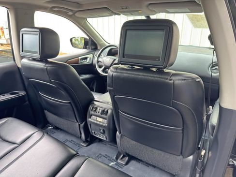 Used 2017 Nissan Pathfinder Platinum AWD/4WD image 40