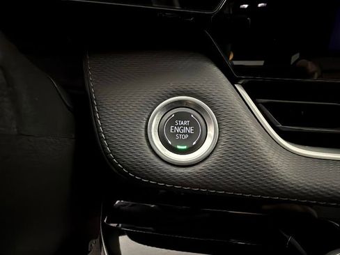 Certified 2025 Chevrolet Equinox LT image 22