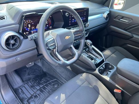 Certified 2024 Chevrolet Colorado LT w/ LT Convenience Package II image 4