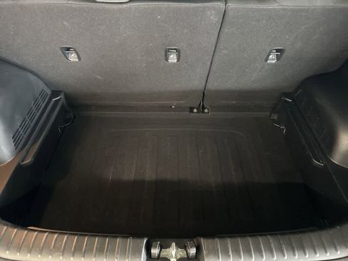 Used 2023 Kia Soul LX w/ Option Group 015 FWD image 24