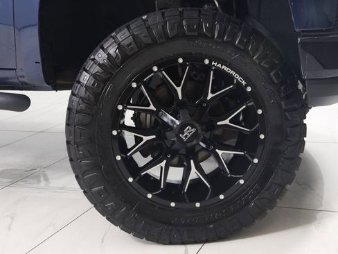 Used 2021 Chevrolet Silverado 1500 LT Trail Boss w/ Convenience Package II image 14