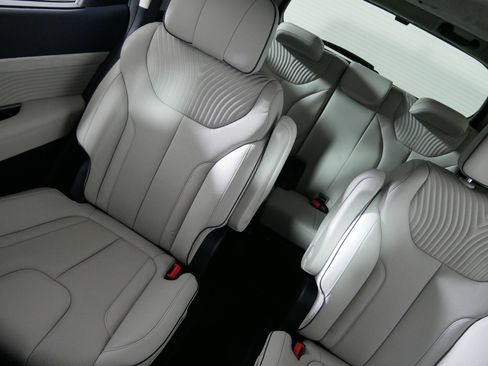Used 2023 Hyundai Palisade Calligraphy AWD/4WD image 12