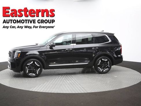 Used 2025 Kia Telluride S FWD image 59