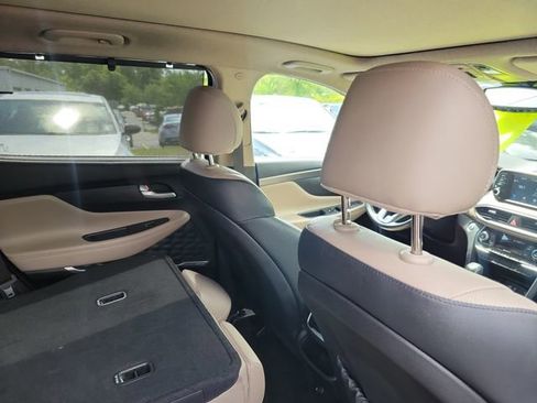 Used 2019 Hyundai Santa Fe Limited AWD/4WD image 31