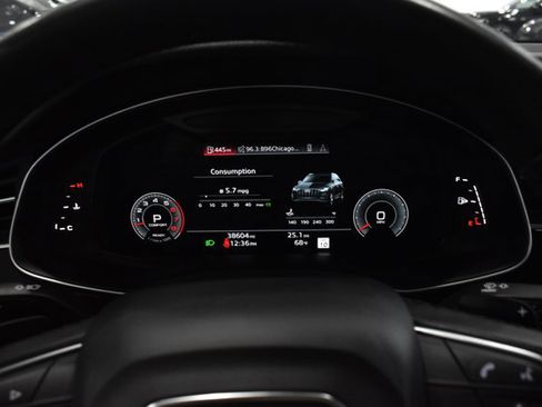 Used 2023 Audi Q7 3.0T Prestige image 16
