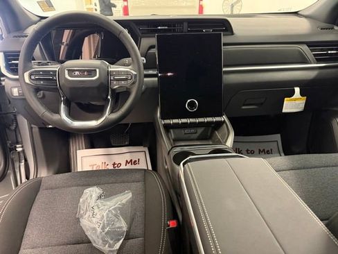 New 2026 GMC Terrain Elevation FWD image 12