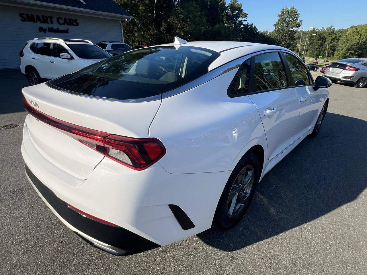 Used 2022 Kia K5 LXS FWD image 5