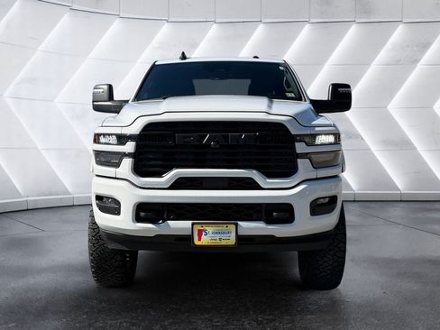 New 2025 RAM 2500 Big Horn AWD/4WD image 8