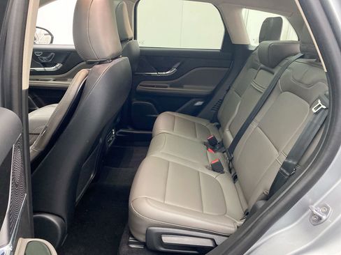 Used 2024 Lincoln Corsair AWD w/ Equipment Group 101A image 25