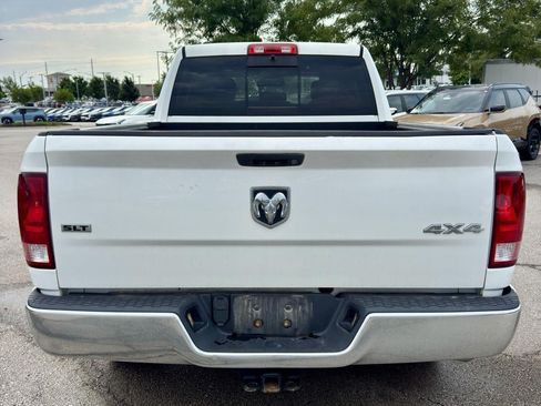 Used 2016 RAM 1500 Classic SLT AWD/4WD image 4
