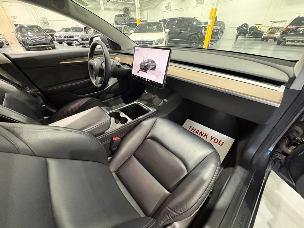 Used 2022 Tesla Model 3 Long Range AWD/4WD image 35