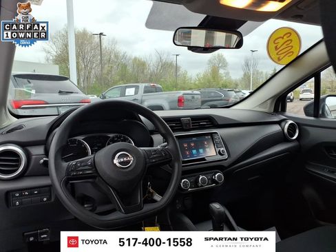 Used 2023 Nissan Versa S FWD image 13