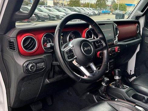 Used 2018 Jeep Wrangler Unlimited Rubicon image 14