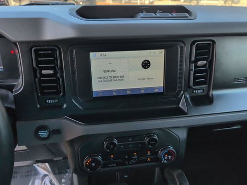 Used 2023 Ford Bronco Big Bend AWD/4WD image 16