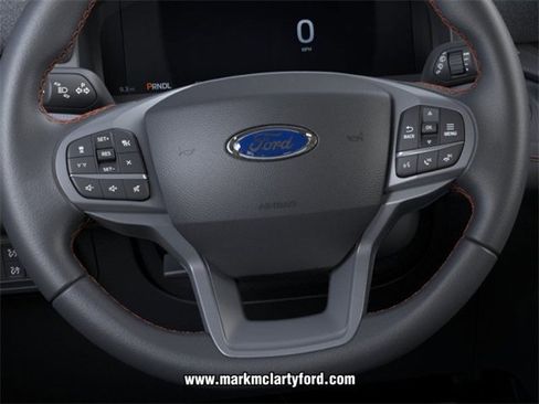 New 2026 Ford Explorer Active w/ Active Comfort Package image 12