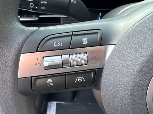 New 2026 Hyundai Kona SE FWD image 27