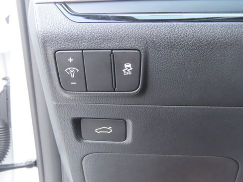 Used 2026 Kia K5 GT FWD image 25