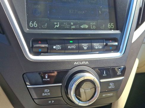 Used 2017 Acura MDX SH-AWD image 18