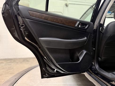 Used 2015 Subaru Outback 2.5i Limited image 14