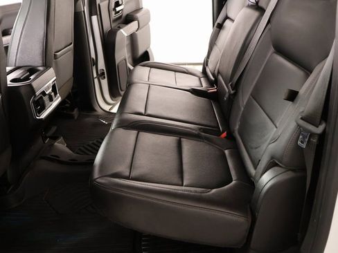 Used 2021 Chevrolet Silverado 1500 LTZ image 12