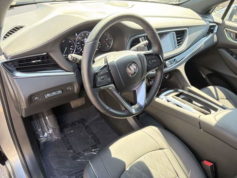 Used 2023 Buick Enclave Avenir w/ Avenir Technology Package FWD image 9