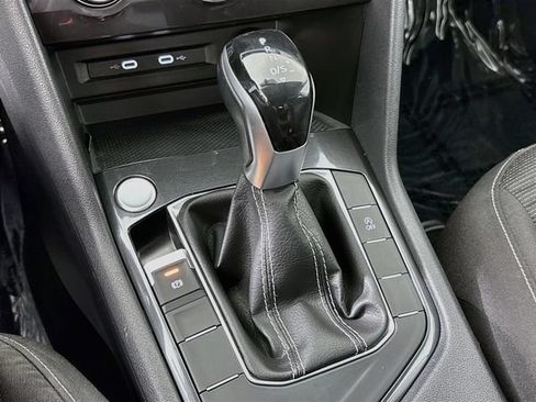 Used 2023 Volkswagen Tiguan S FWD image 17