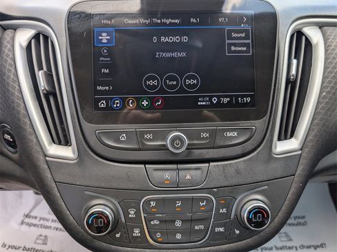 Used 2024 Chevrolet Malibu LT image 13