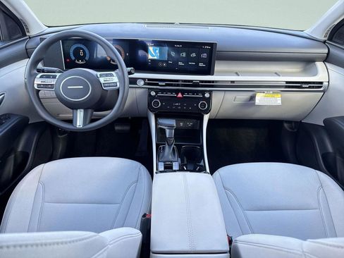 New 2026 Hyundai Tucson SEL image 8