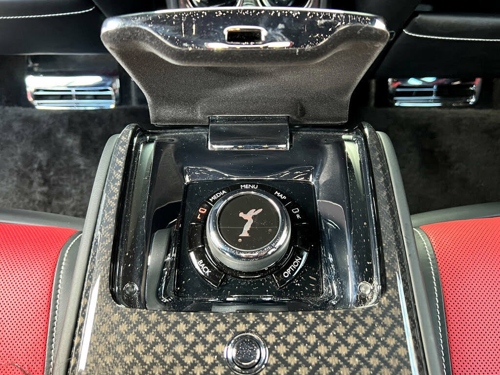Used 2022 Rolls-Royce Cullinan Black Badge AWD/4WD image 62