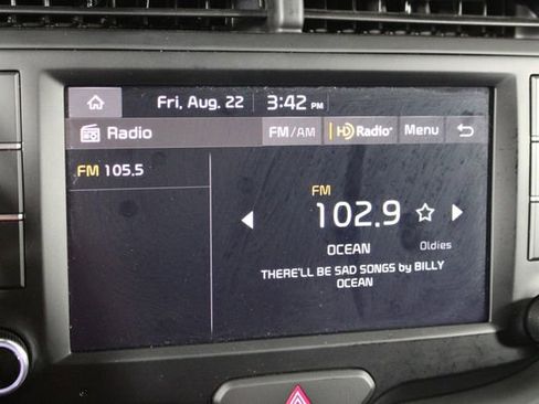 Used 2024 Kia Soul LX w/ Option Group 015 image 27