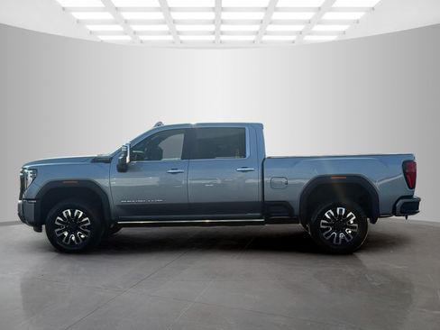 Used 2024 GMC Sierra 2500 Denali Ultimate AWD/4WD image 6