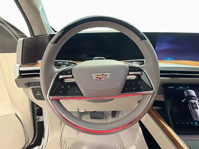 Used 2025 Cadillac Escalade Sport Platinum w/ LPO, Floor Liner Package AWD/4WD image 9