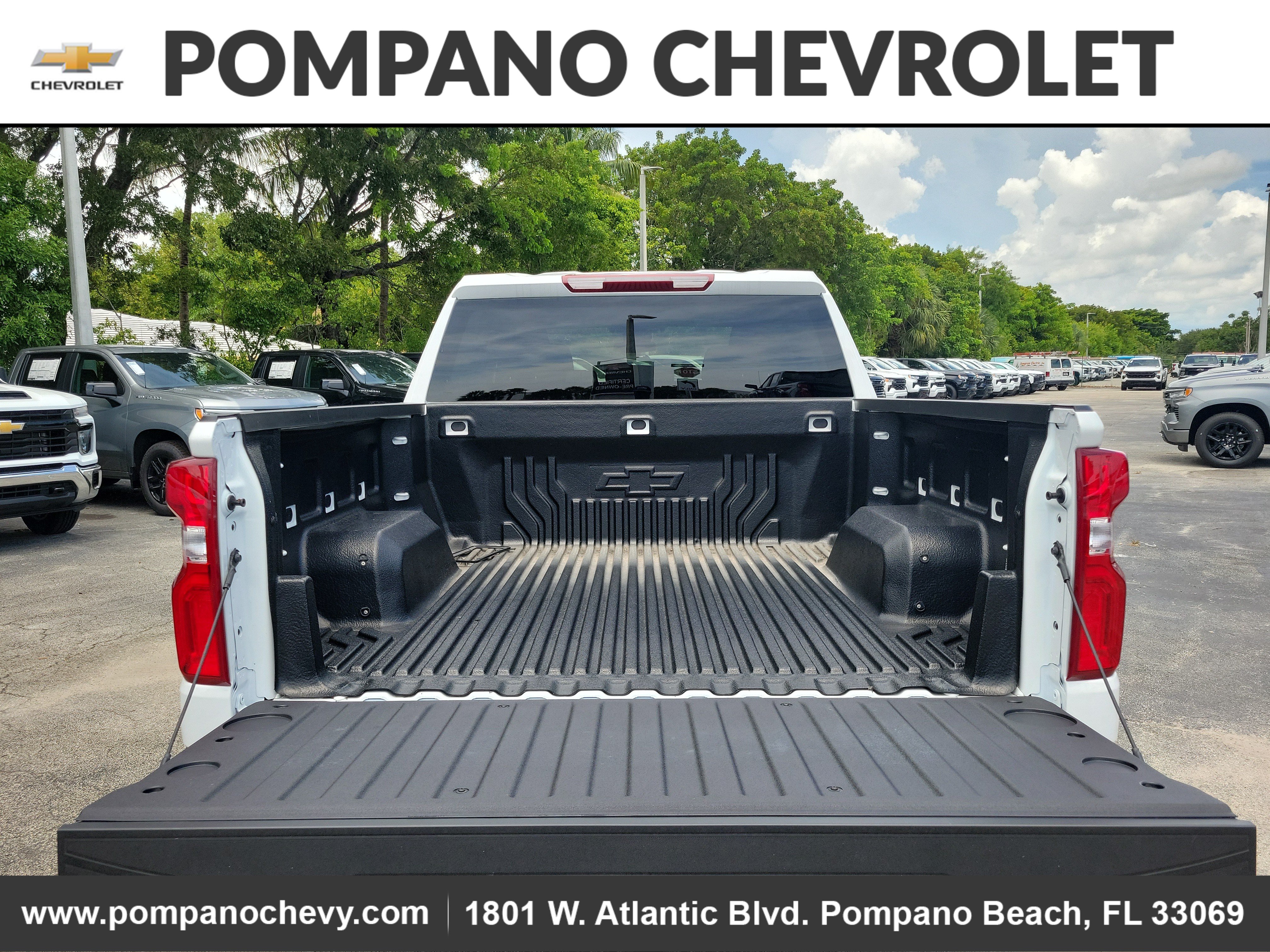 New 2026 Chevrolet Silverado 1500 RST RWD image 13