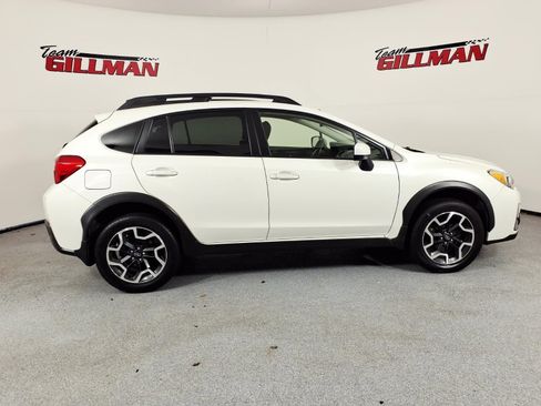 Used 2016 Subaru Crosstrek 2.0i Premium AWD/4WD image 5