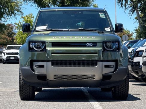 New 2026 Land Rover Defender 130 S AWD/4WD image 5