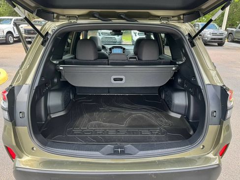 Used 2025 Subaru Forester Premium w/ Convenience Package #1 AWD/4WD image 9