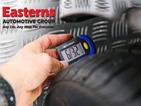 Used 2021 Tesla Model 3 Standard Range Plus image 24