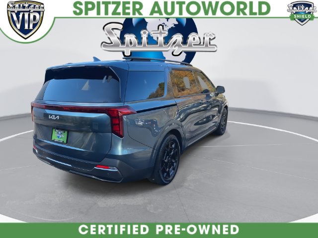 Used 2025 Kia Carnival SX w/ SX Dark Edition Package FWD image 14