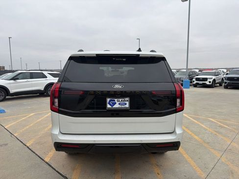 New 2025 Ford Expedition Tremor image 6