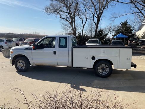 Used 2015 Ford F250 XL w/ Power Equipment Group image 7