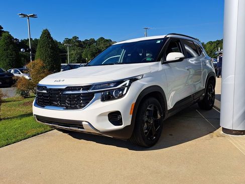 New 2026 Kia Seltos EX w/ EX Sunroof Package image 1