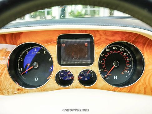 Used 2010 Bentley Flying Spur Flying Spur AWD/4WD image 25