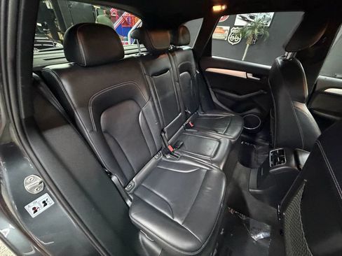 Used 2017 Audi SQ5 Premium Plus AWD/4WD image 18