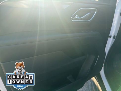 Used 2024 GMC Yukon SLE w/ Gmc Pro Safety Plus Package image 26