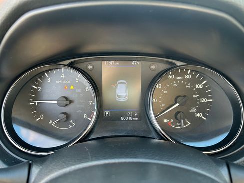 Used 2021 Nissan Rogue Sport S image 15