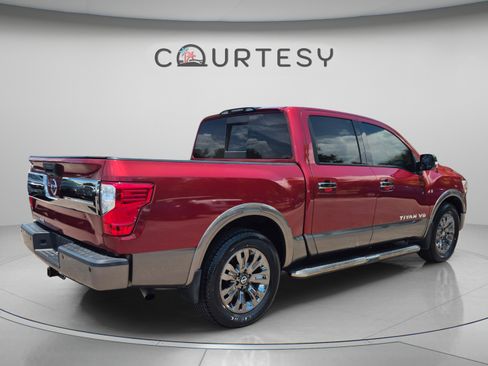 Used 2019 Nissan Titan Platinum Reserve RWD image 7