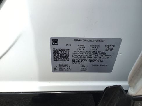 Used 2025 Buick Envista Sport Touring FWD image 28