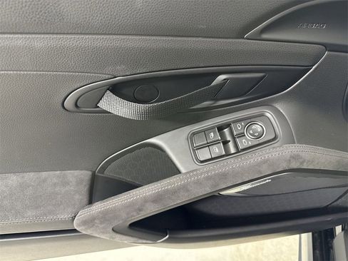 Certified 2021 Porsche 718 Boxster Spyder image 32